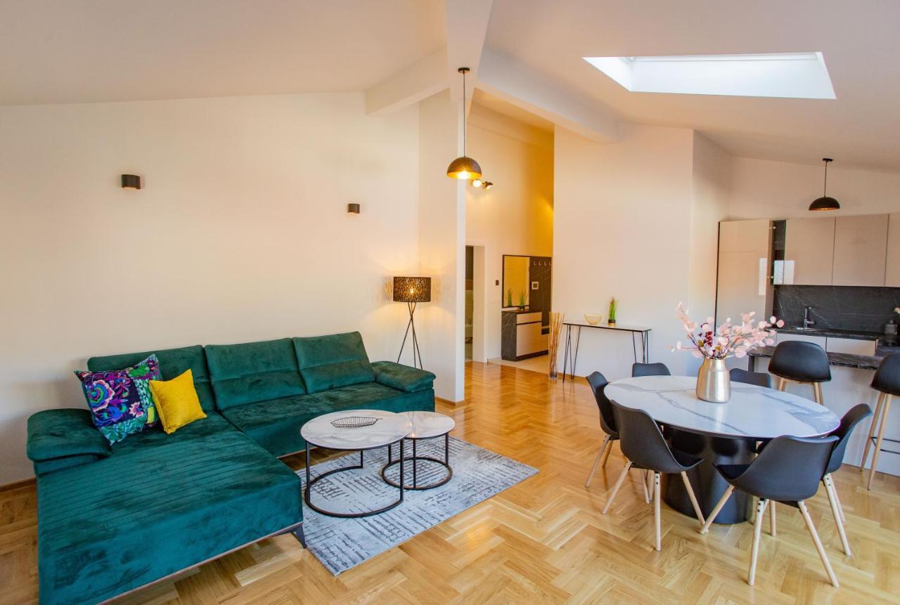 Exclusive Penthouse Old Town With Sauna And Jacuzzi モスタル エクステリア 写真